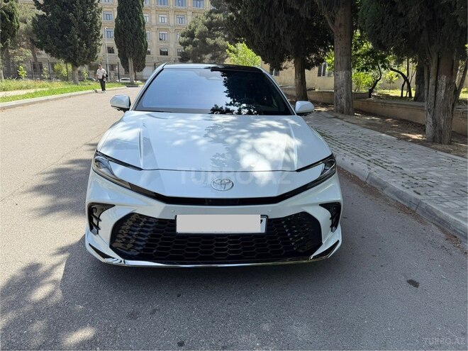 Toyota Camry 2024, 13,000 km - 2.0 л - Bakı