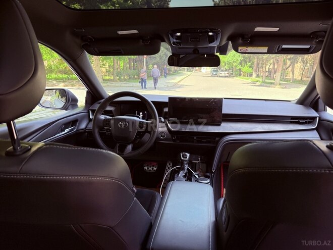 Toyota Camry 2024, 13,000 km - 2.0 л - Bakı
