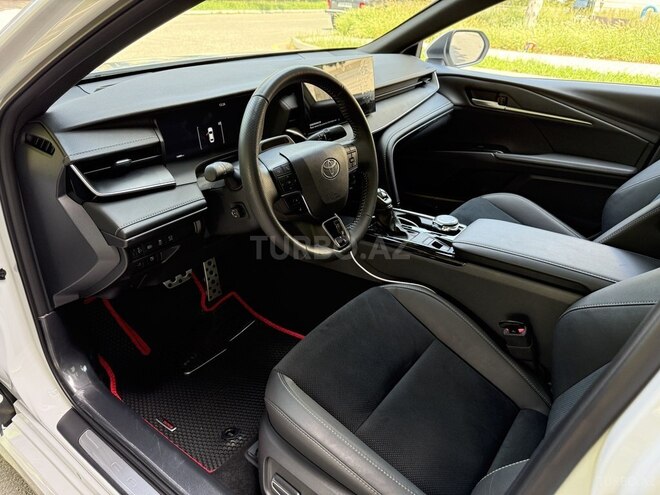 Toyota Camry 2024, 13,000 km - 2.0 л - Bakı