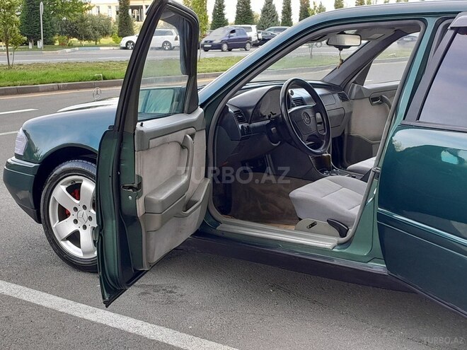 Mercedes C 220 1995, 374,543 km - 2.2 l - Sumqayıt