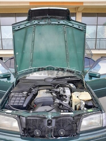 Mercedes C 220 1995, 374,543 km - 2.2 l - Sumqayıt
