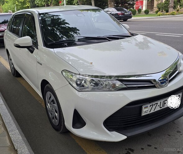 Toyota Corolla Fielder 2019, 176,000 km - 1.5 l - Yevlax