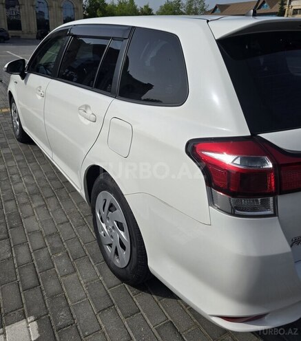 Toyota Corolla Fielder 2019, 176,000 km - 1.5 l - Yevlax