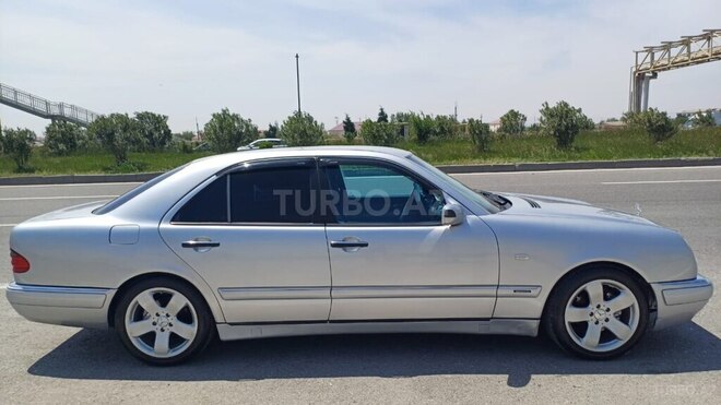 Mercedes E 240 1998, 342,523 km - 2.4 l - Sumqayıt