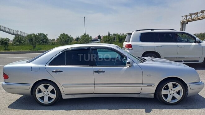 Mercedes E 240 1998, 342,523 km - 2.4 l - Sumqayıt