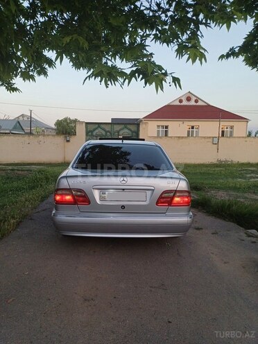 Mercedes E 220 d 2001, 450,000 km - 2.2 l - Ağdam