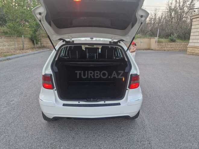 Mercedes B 180 2010, 137,000 km - 1.7 l - Bakı