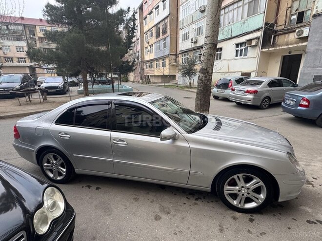 Mercedes E 220 d 2004, 320,680 km - 2.2 l - Sumqayıt