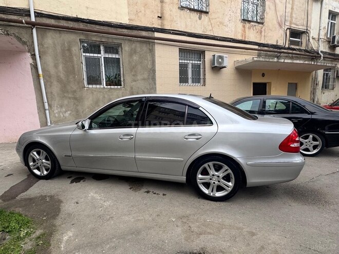 Mercedes E 220 d 2004, 320,680 km - 2.2 l - Sumqayıt
