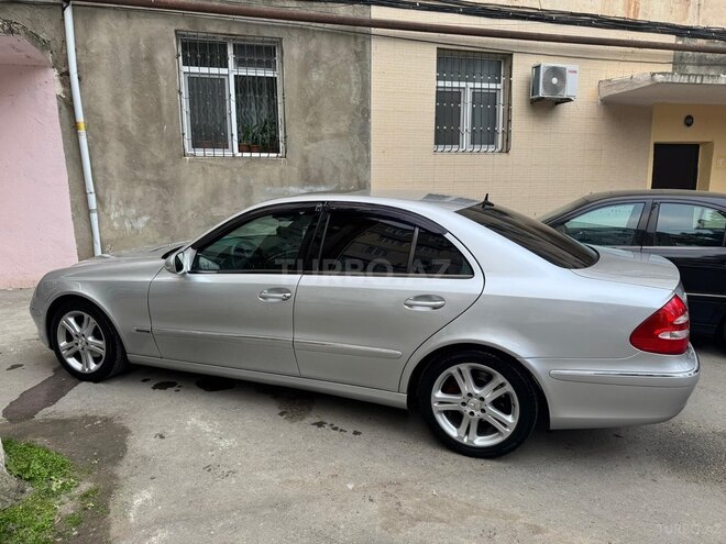 Mercedes E 220 d 2004, 320,680 km - 2.2 l - Sumqayıt