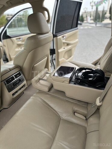 Lexus LX 570 2010, 182,000 km - 5.7 l - Bakı