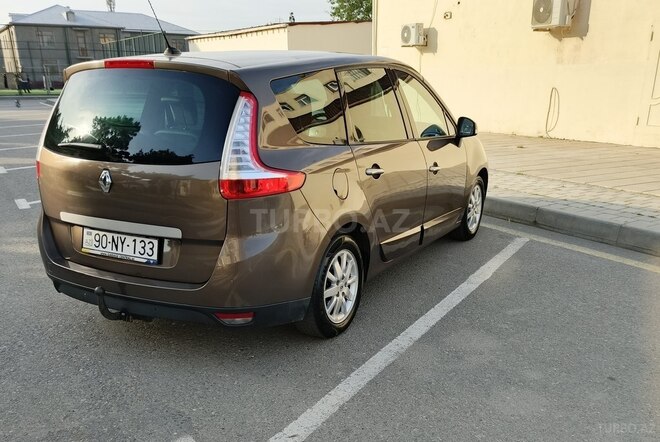 Renault Grand Scenic 2009, 300,150 km - 1.5 l - Bakı
