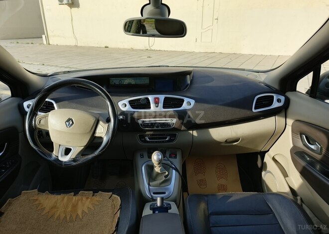 Renault Grand Scenic 2009, 300,150 km - 1.5 l - Bakı