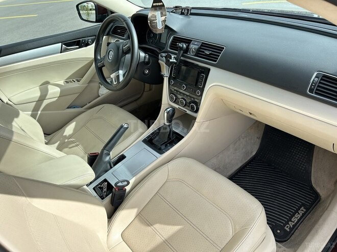 Volkswagen Passat 2012, 168,000 km - 2.5 l - Naxçıvan
