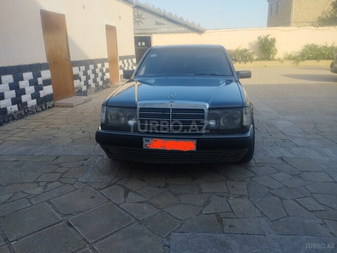 Mercedes E 200 1991, 200,000 km - 2.0 l - Bakı
