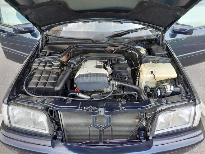 Mercedes C 200 1998, 323,213 km - 2.0 l - Sumqayıt