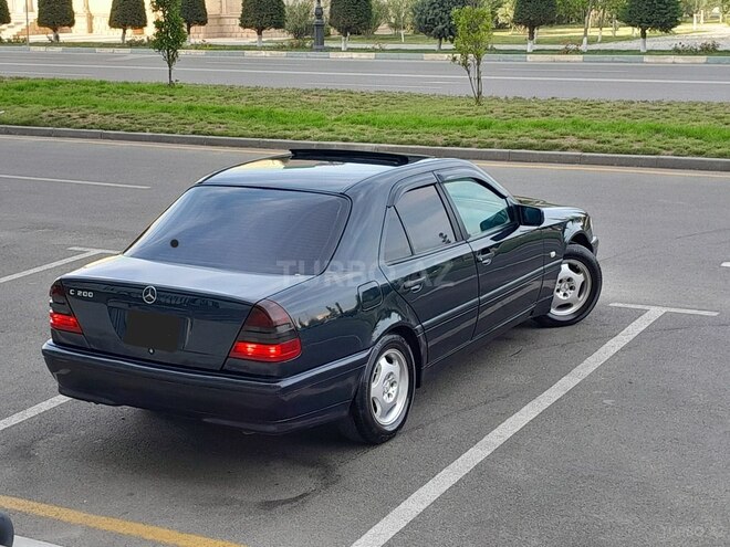 Mercedes C 200 1998, 323,213 km - 2.0 l - Sumqayıt
