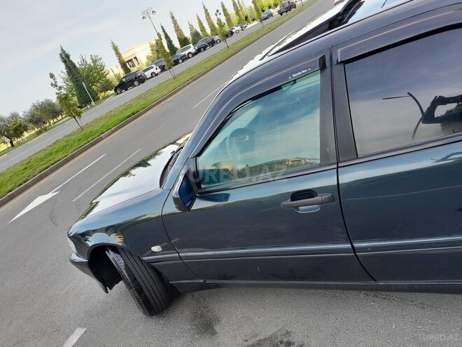 Mercedes C 200 1998, 323,213 km - 2.0 l - Sumqayıt