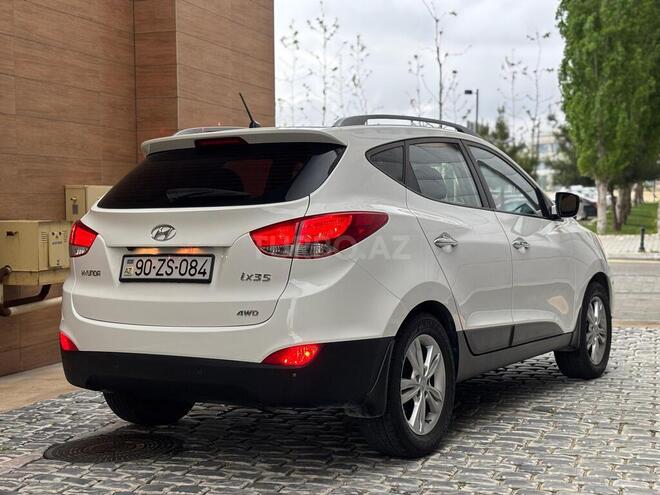 Hyundai ix35 2011, 137,800 km - 2.0 л - Bakı