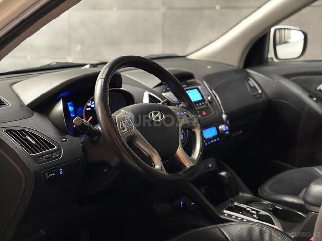 Hyundai ix35 2011, 137,800 km - 2.0 л - Bakı