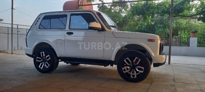 LADA (VAZ) Niva 2012, 156,000 km - 1.7 л - Salyan