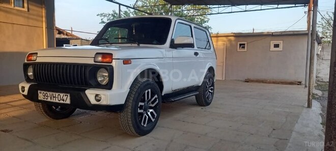 LADA (VAZ) Niva 2012, 156,000 km - 1.7 л - Salyan