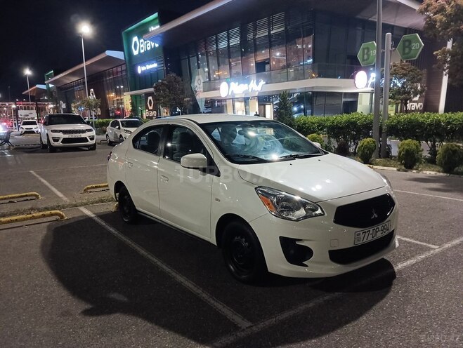 Mitsubishi Mirage 2019, 107,826 km - 1.2 л - Bakı