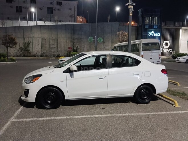 Mitsubishi Mirage 2019, 107,826 km - 1.2 л - Bakı