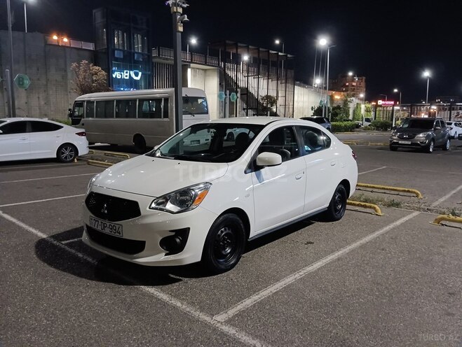 Mitsubishi Mirage 2019, 107,826 km - 1.2 л - Bakı