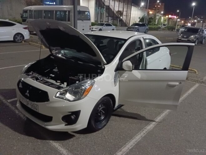 Mitsubishi Mirage 2019, 107,826 km - 1.2 л - Bakı