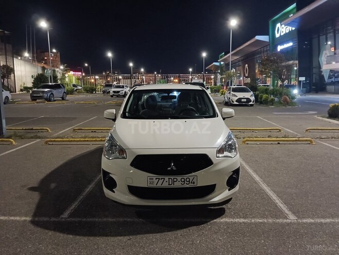 Mitsubishi Mirage 2019, 107,826 km - 1.2 л - Bakı