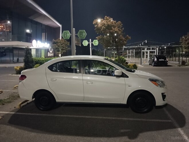 Mitsubishi Mirage 2019, 107,826 km - 1.2 л - Bakı
