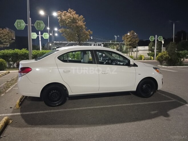 Mitsubishi Mirage 2019, 107,826 km - 1.2 л - Bakı