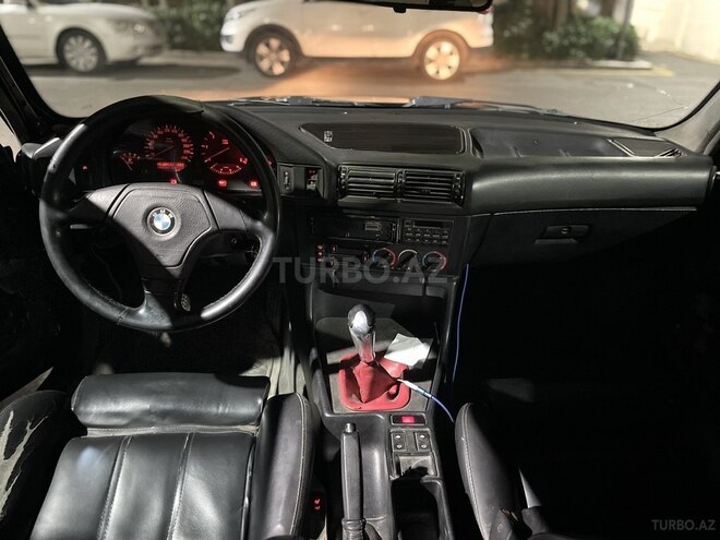 BMW 525 1994, 250,000 km - 2.5 l - Bakı