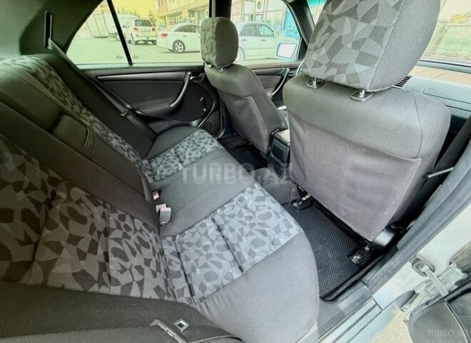 Mercedes C 180 1995, 480,000 km - 1.8 л - Bakı