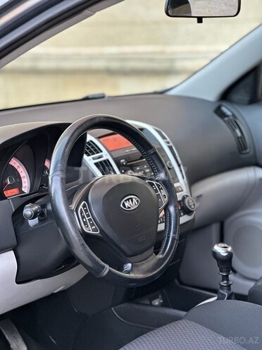 Kia Ceed 2008, 281,000 km - 1.6 л - Bakı
