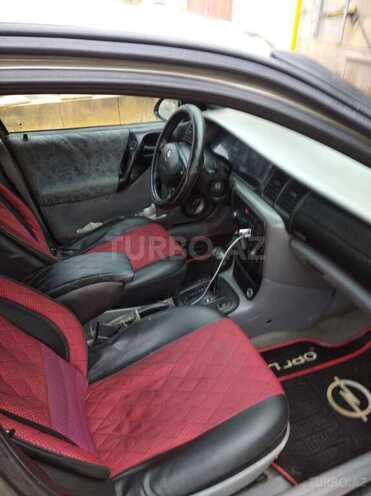 Opel Vectra 1996, 165,000 km - 1.8 l - Sumqayıt