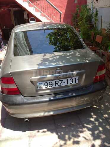 Opel Vectra 1996, 165,000 km - 1.8 l - Sumqayıt