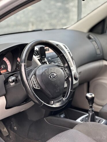 Kia Ceed 2008, 275,000 km - 1.6 л - Bakı
