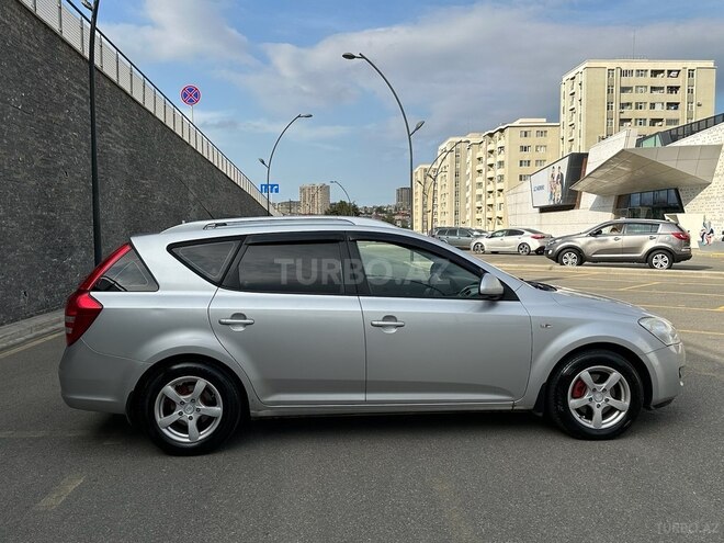 Kia Ceed 2008, 275,000 km - 1.6 л - Bakı