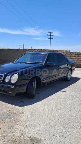 Mercedes E 230 1997, 260,000 km - 2.3 l - Bakı