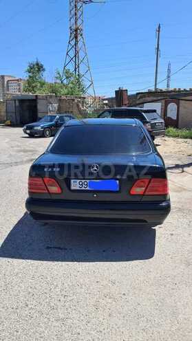 Mercedes E 230 1997, 260,000 km - 2.3 l - Bakı