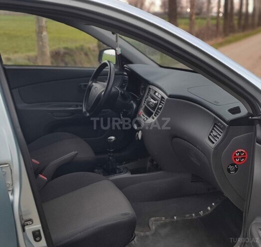 Kia Rio 2005, 469,000 km - 1.5 l - Masallı
