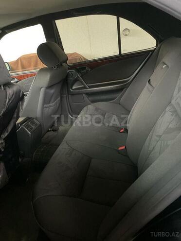 Mercedes E 240 1998, 250,000 km - 2.4 l - Gəncə