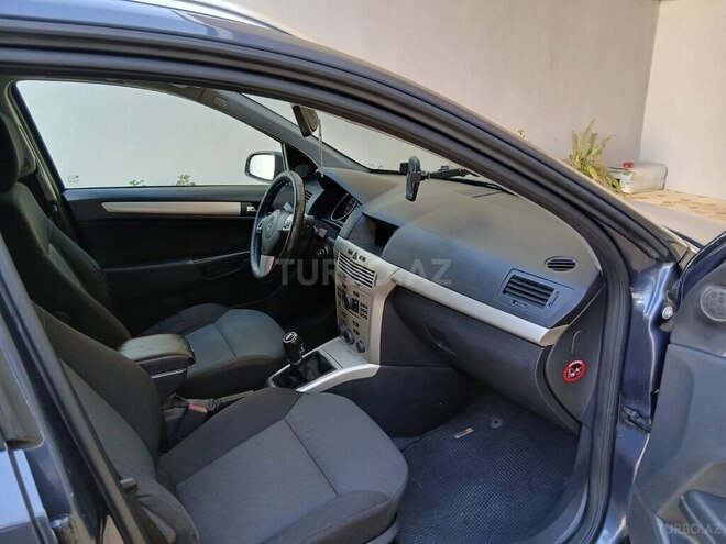 Opel Astra 2008, 263,000 km - 1.4 l - Şəmkir