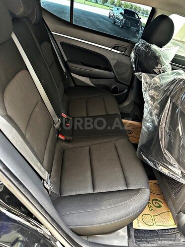Hyundai Elantra 2017, 99,999 km - 2.0 l - Bakı