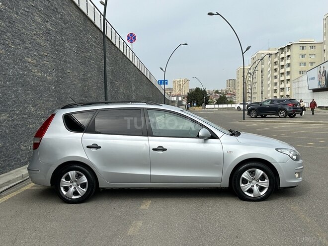 Hyundai i30 2009, 298,000 km - 1.6 l - Bakı