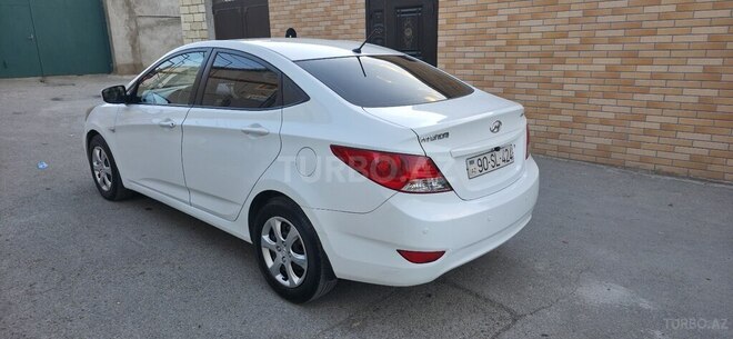 Hyundai Accent 2013, 146,600 km - 1.4 l - Bakı