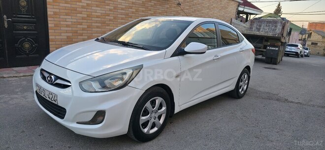 Hyundai Accent 2013, 146,600 km - 1.4 l - Bakı