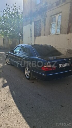 Mercedes E 240 2000, 339,000 km - 2.4 l - Bakı